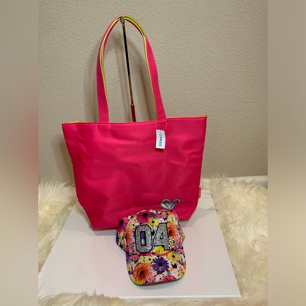 Clinique Shoulder Travel Tote Large Heart Bag Pink/Yellow with a flowers hat